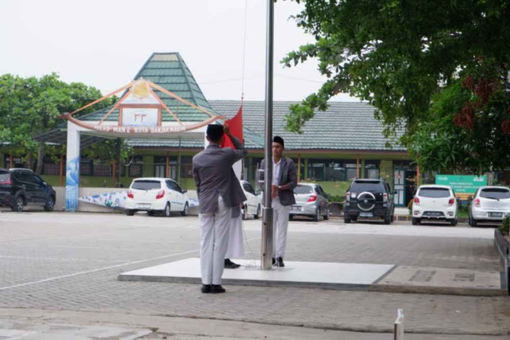 Upacara Senin – 20 November 2023